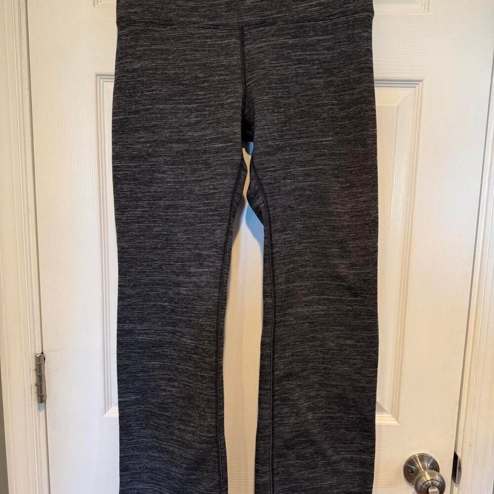 Athleta Women's Heathered black straight leg fleece pants